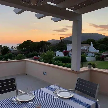 100mt From Campulongu With Sea View Сasa de vacaciones *