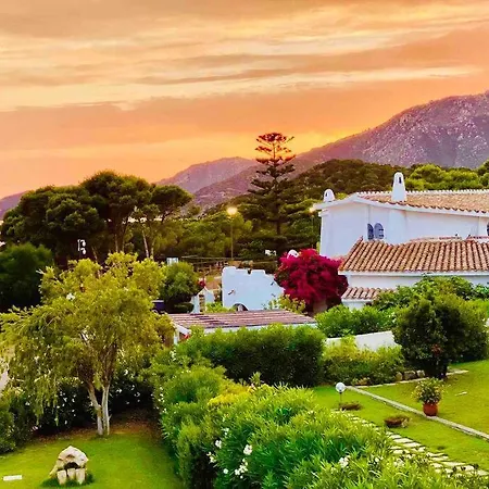 Сasa de vacaciones 100mt From Campulongu With Sea View Villasimius