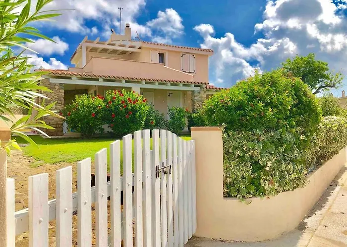 100mt From Campulongu With Sea View بيت للعطل