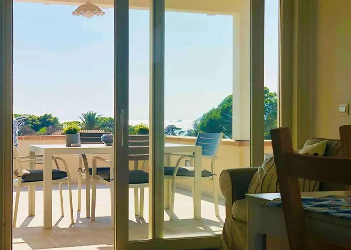 بيت للعطل 100mt From Campulongu With Sea View